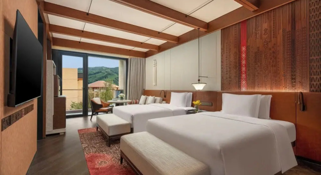 Четырёхместный номер Standard Hotel Indigo Nalati by IHG