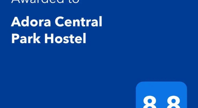 Двухместный номер Standard Adora Central Park hostel with rooftop and floating market tour