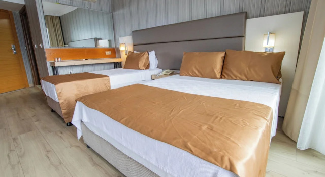 Двухместный номер Standard с балконом Point Beach Hotel