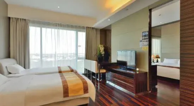 Люкс Guangzhou Fuying Apartment (Poly World Trade Center Pazhou Convention and Exhibition Center Store)