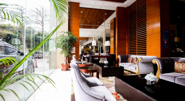 Leisure Hotel Dongguan, Rezerwuj Hotel Hotele w Dongguan ze śniadaniem, Śniadanie
