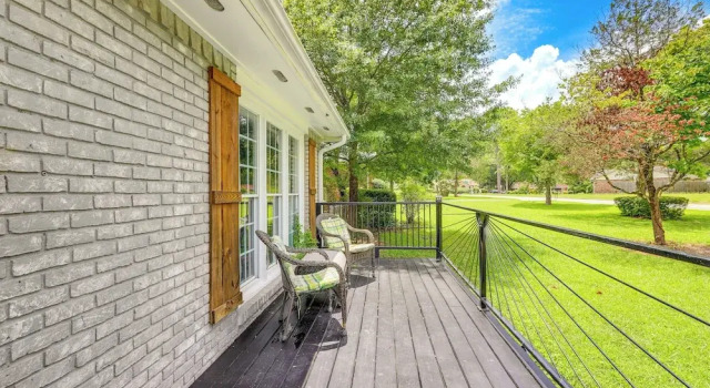 Коттедж 18 Mi to Dtwn Atlanta: Pet-friendly Home w/ Yard!