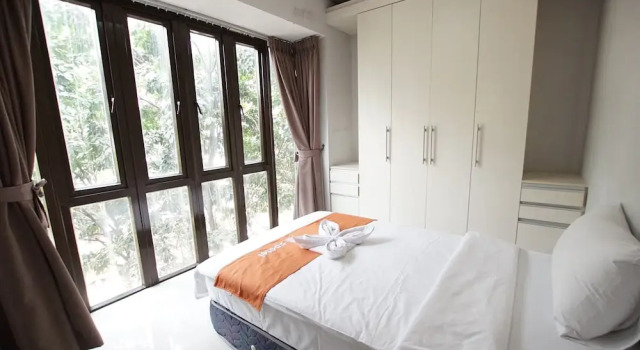 Town House Springhill Blooming Hill, Book Hotel Jakarta Jakarta Province