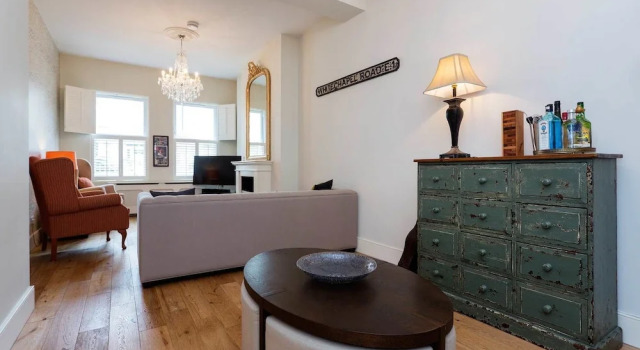 Veeve - Wimbledon Retreat