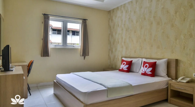 ZEN Rooms Mangga Besar 8, Prenota Hotel Taman Sari 