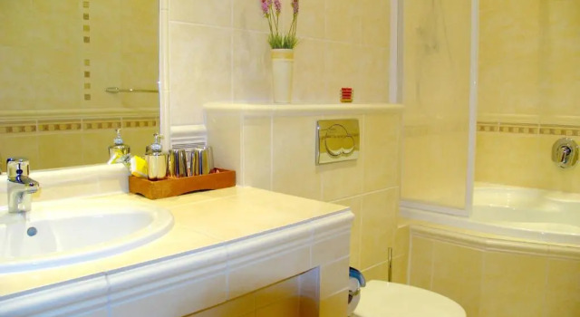 Трёхместный номер Standard Hotel Roudna