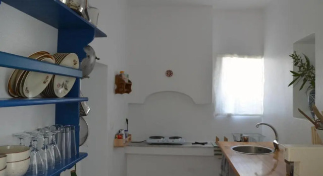 Коттедж Spitaki - House with Garden by the Beach - Pefki