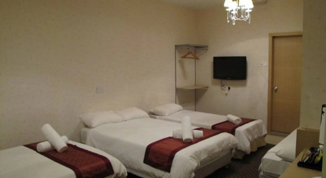 The Crown Borneo Hotel