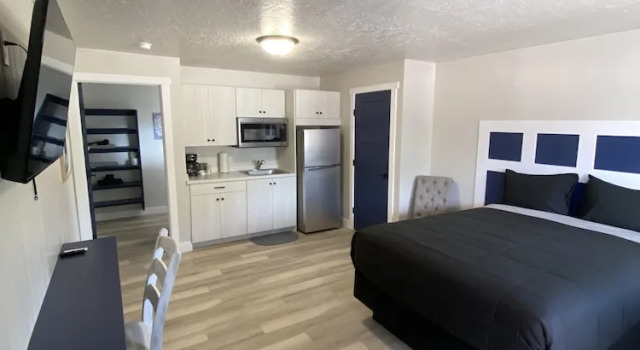 Люкс Grand CB&M Executive Suites
