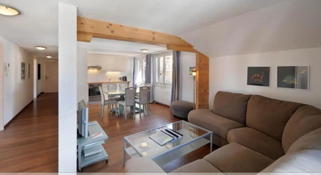 Апартаменты Мансарда с 3 комнатами Eiger Guest House - Grindelwald
