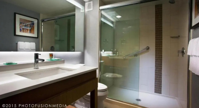 Номер Accessible Standard Hyatt Place at The Hollywood Casino / Pittsburgh - South