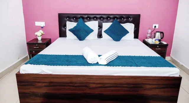 Номер Deluxe Banaras Bloom Residency