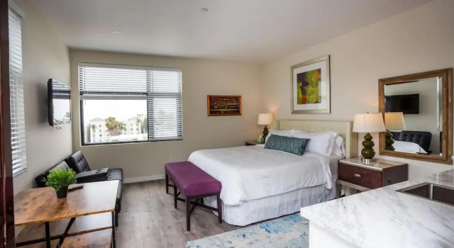 Premier Location with Great Scenic Downtown View, Забронировать Отель Сан-Диего San Diego Metropolitan Area