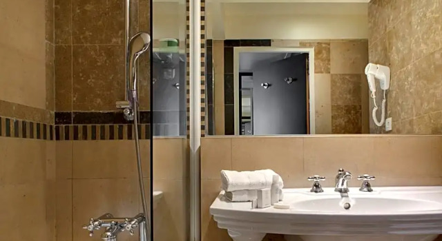 Номер Privilege Hotel Art Deco Euralille