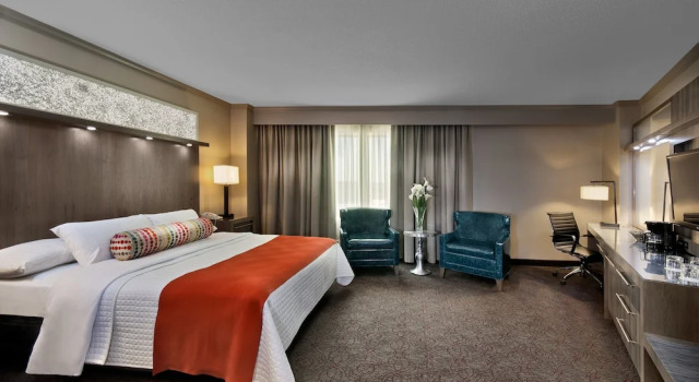 Номер Deluxe с джакузи Palace Casino Resort