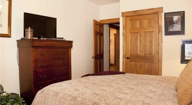 3206 Champagne Lodge, Trappeur's Crossing Apartment 2, Забронировать Апартаменты/квартира Стимбот-Спрингс Колорадо, рядом с Christie Peak Express