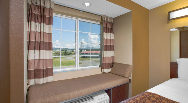 Microtel Inn & Suites by Wyndham Harrisonburg, Забронировать Отель Харрисонбург Shenandoah National Park