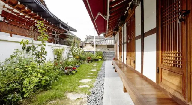 Jeonju Nostalgic Home, Забронировать Отель Чонджу Чолла-Пукто, рядом с Военное и полицейское кладбище Чонджу