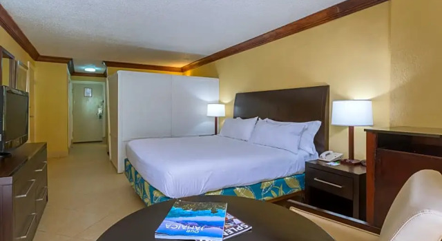 Двухместный номер Standard oceanfront Catalonia Montego Bay