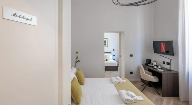 Domus Mea Suite, Забронировать Отель Отели Флоренции с парковкой, рядом с Дом Буонаротти, Парковка