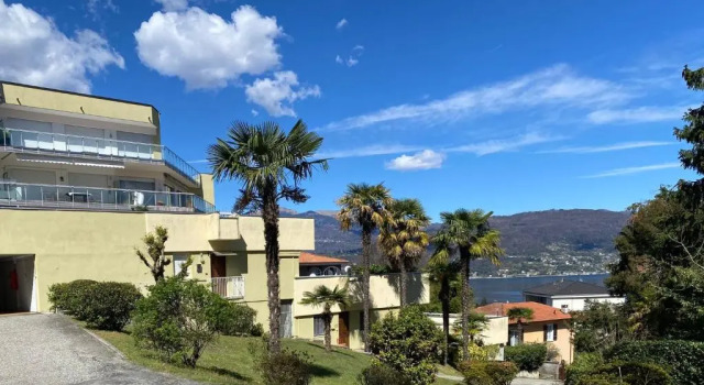 Апартаменты Marconi Lake View Apartment in Baveno