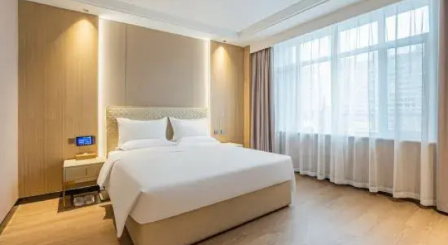 Люкс Superior CHEERMAY Hotel (Changchun Motian Huolicheng Huizhan Zhongxin)