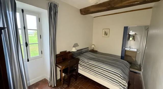 Village House in Burgundy Near Vezelay Basilica, Reservar Casa de férias Vault-de-Lugny Morvan