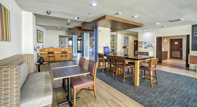 Holiday Inn Express and Suites Beeville by IHG, Забронировать Отель Бивилл штат Техас, рядом с CHRISTUS Spohn Hospital - Beeville