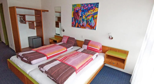 Семейный номер Standard Hotel Derby