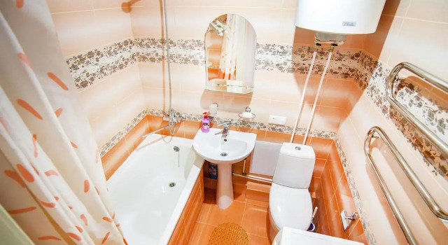 VIP-flat in the center of Vishenka, Reserva ahora Hotel Hoteles en Vínnytsia con piscina, Piscina
