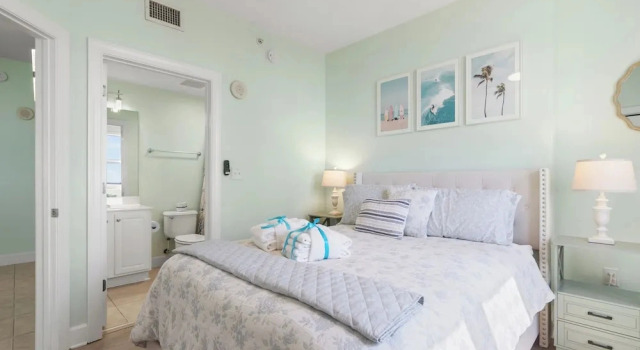 Pelican Perch! 3BR 3BA Corner Beachfront Condo w/ Epic Views, Sleeps 9, Забронировать Апартаменты/квартира Апартаменты штата Флориды, Апартаменты/квартира