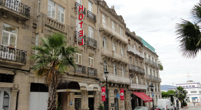 Hotel Compostela Vigo