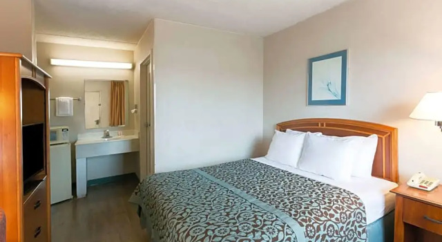 Номер Standard Days Inn by Wyndham Richmond