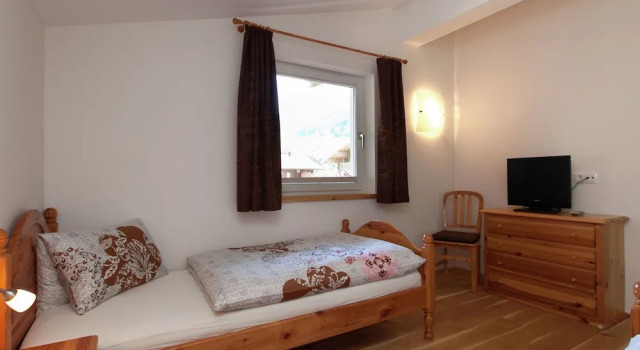 Chic Chalet near Ski Area in Bramberg am Wildkogel, Rezerwuj Chalet Hotele w Salzburg z parkingiem, Parking