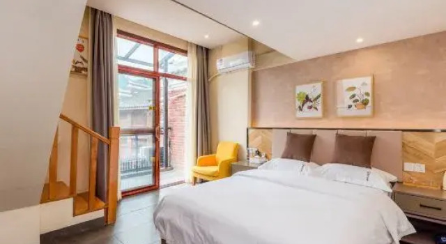 Duplex Suite Yumen Kezhan