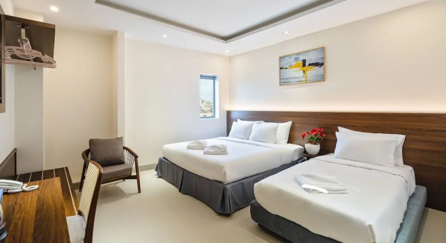 Трёхместный номер Deluxe с балконом Aquatel Vung Tau