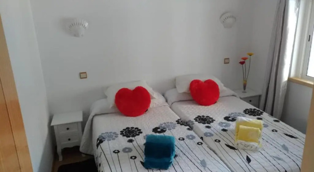 Apt Cardoso 3 ao lado da Praia Peneco, Забронировать Отель Албуфейра, центр города Албуфейра, рядом с Municipal Museum of Archaeology