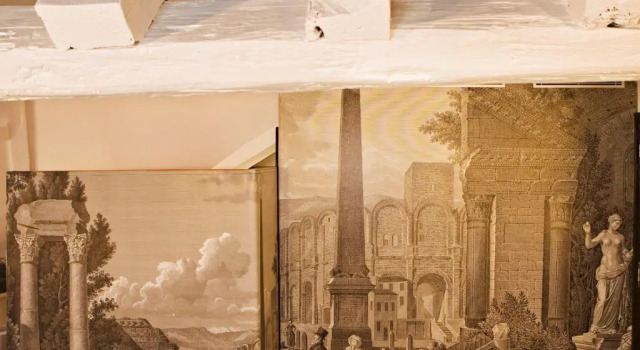 Полулюкс Hôtel du Petit Moulin, Haute Couture hotel by Lacroix