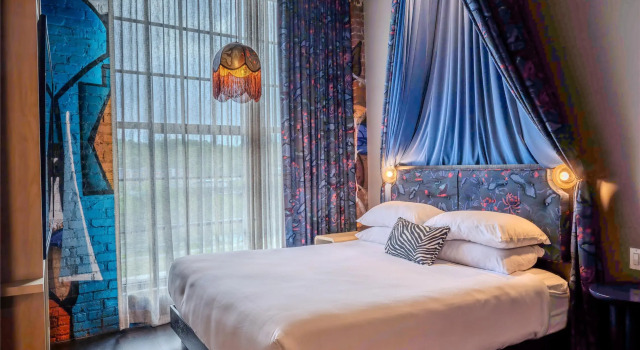 Двухместный номер Standard The Radical Asheville, Tapestry Collection by Hilton