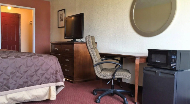 Relax Inn, Book Mini-hotel Hoteller i Channelview med parkering, Parkering