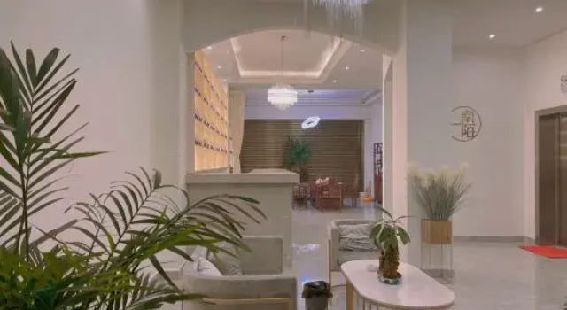 Qujing Nanmo Homestay (Nancheng), Rezerwuj Hotel Hotele w Qujing z parkingiem, Parking
