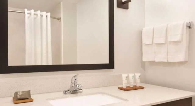 Номер Standard Country Inn & Suites by Radisson, Shreveport-Airport, LA