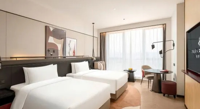 Капсула Parkplaza Hefei