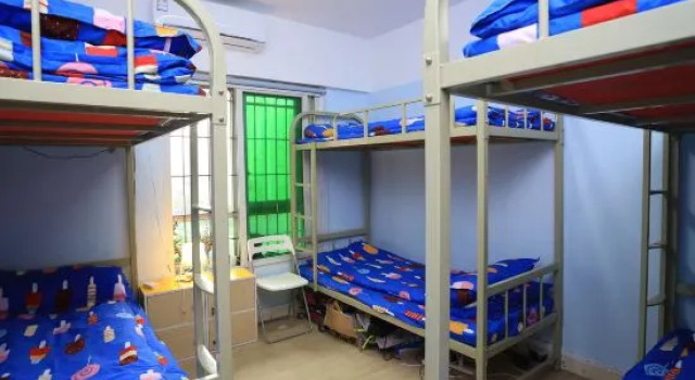 Шестиместный номер Standard Tong Xie Hui Youth Hostel