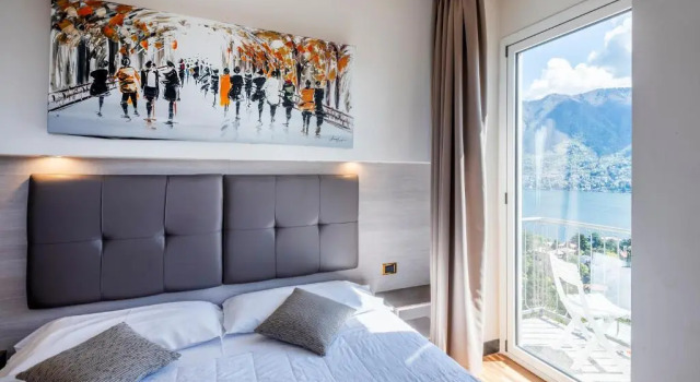Двухместный номер Standard с балконом и с видом на озеро Hotel Asnigo