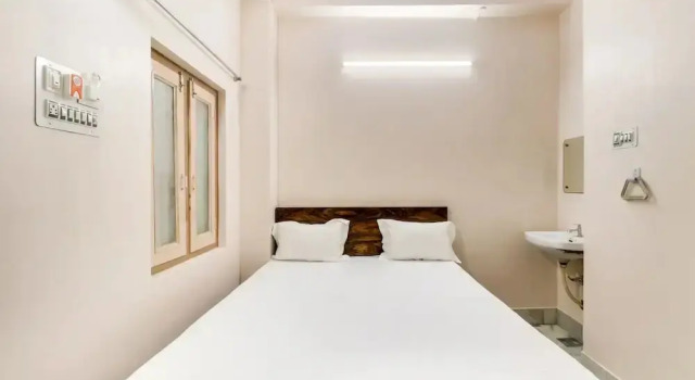 Hotel Bhawani Palace by OYO Rooms, Book Hotel Brahmapur Orissa