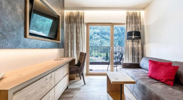 Люкс Hotel Eden