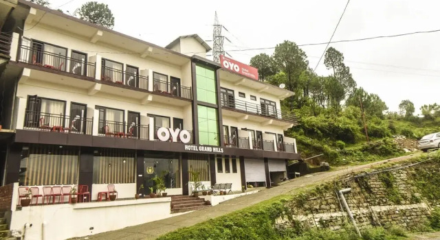 UNO Premium Dalhousie, Забронировать Отель Бизнес-отели Чамба, 4* 5*