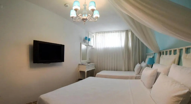 Трёхместный номер Economy Erendira Hotel - Special Class