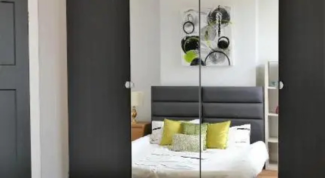 Beautifully renovated 2 Bed flat - Close to beach